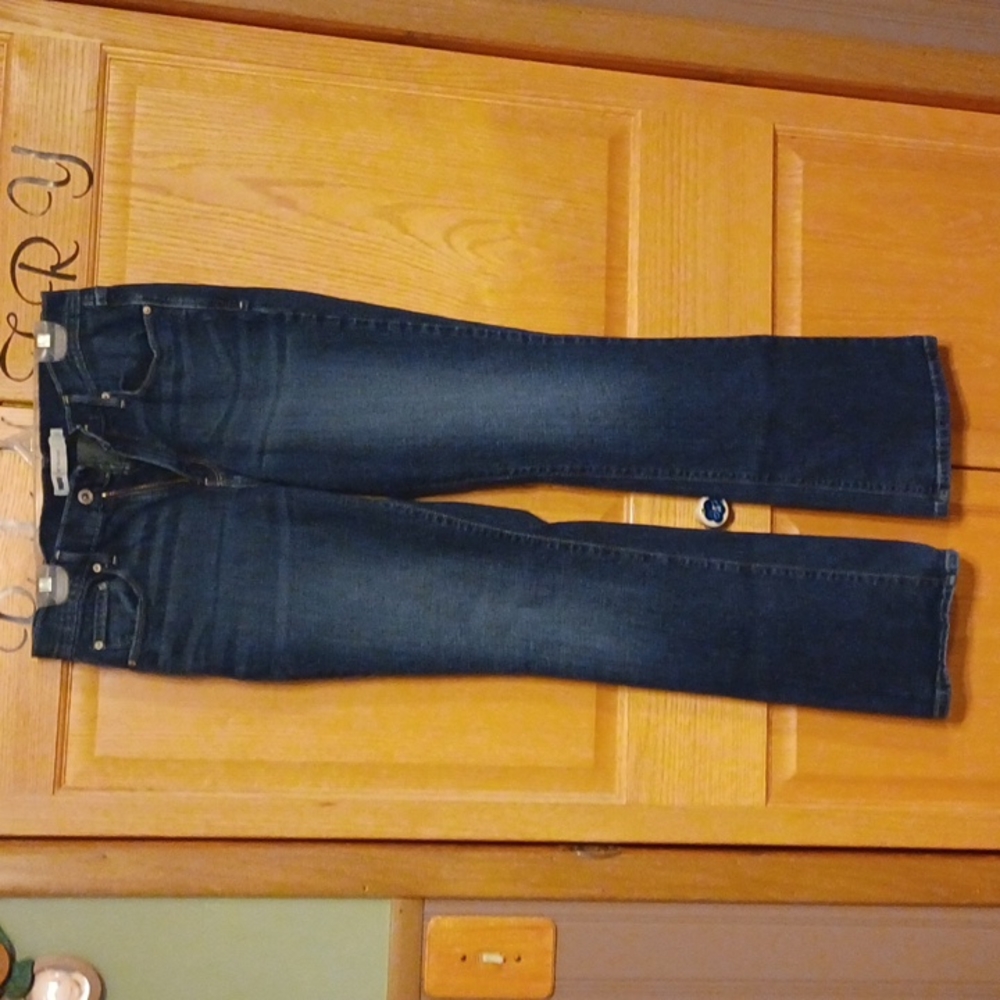 Levi's 515 ladies sz.8 boot cut. Inseam 31